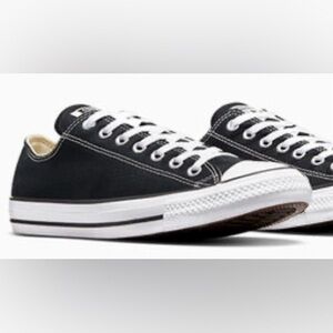 Converse Chuck Taylor All Star low top black and white
